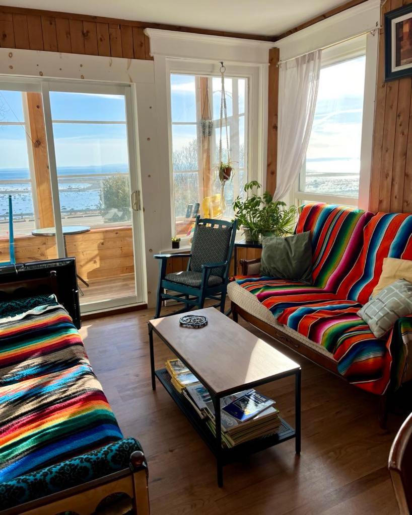 Les Pinsons Des Rives Bed and Breakfast La Malbaie Eksteriør billede