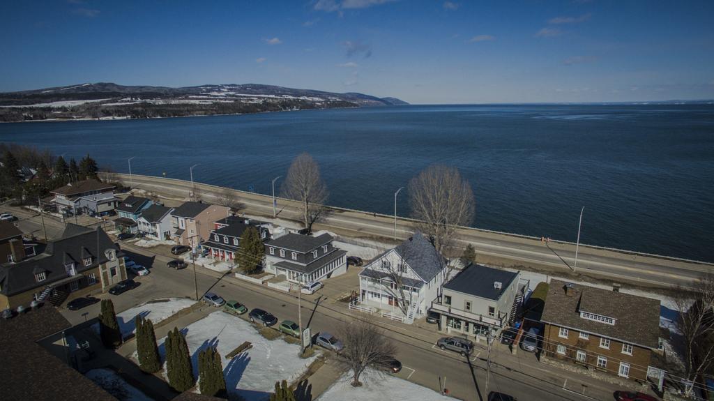Les Pinsons Des Rives Bed and Breakfast La Malbaie Eksteriør billede